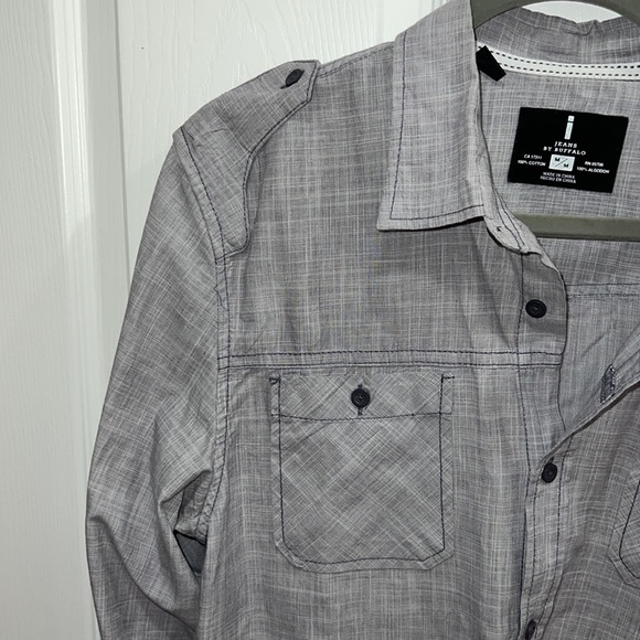I Jeans by Buffalo shirt, size medium - Picture 4 of 6